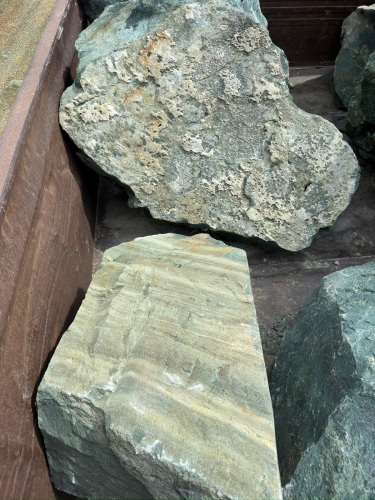 Ландшафтные глыбы зелёные 200-500 килограмм купить в Чусовом