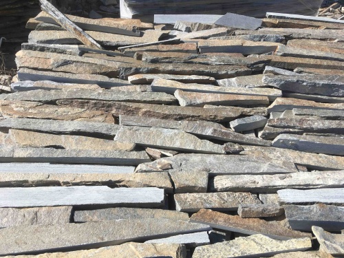 Горбушка златолит мультиколор для облицовки купить в Чусовом