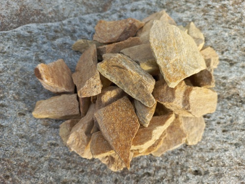 Златолит жёлтый декоративная каменная крошка купить в Чусовом