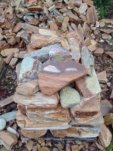 Златолит жёлтый, жёлто-зелёный глыбки и валуны для ланшафтного дизайна купить в Чусовом