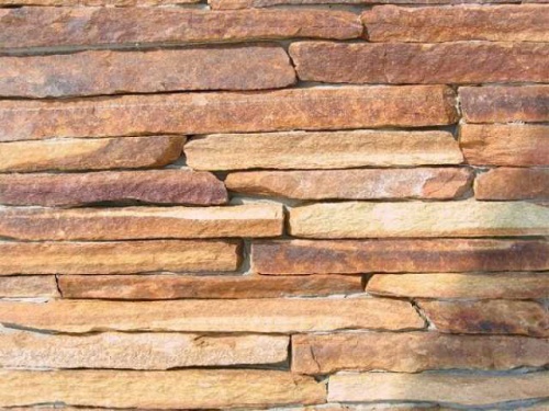 Горбушка златолит золотистый для облицовки купить в Чусовом