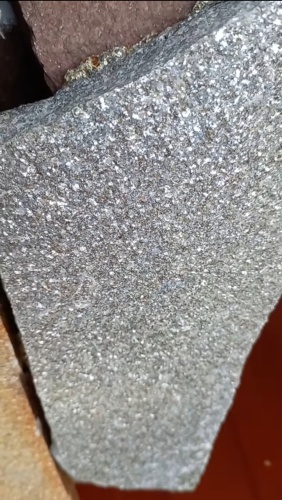 Плитняк златолит серебристый для цоколя, отмостки купить в Чусовом