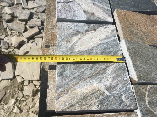 Плитка пилёная златолит Уральский для цоколя, отмостки купить в Чусовом